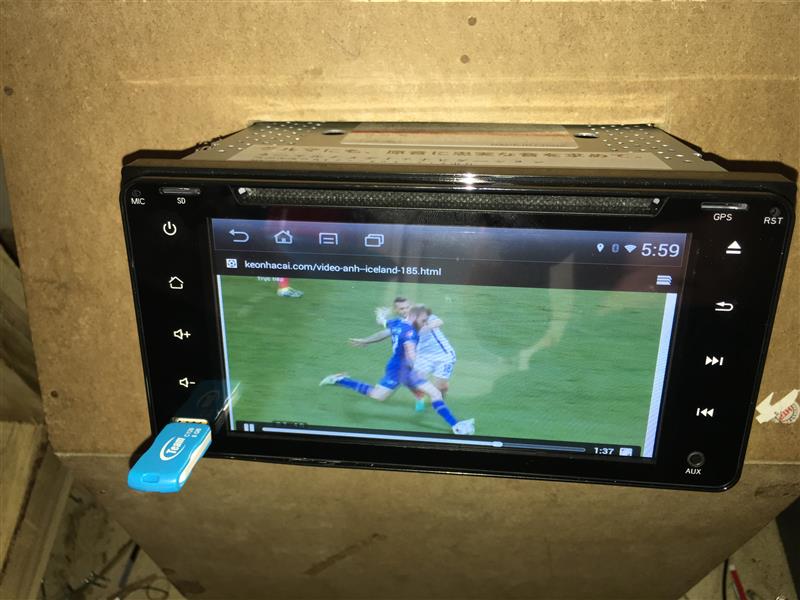Màn hình DVD cho xe Toyota chạy hệ điều hành Android có ổ đĩa - ảnh 6